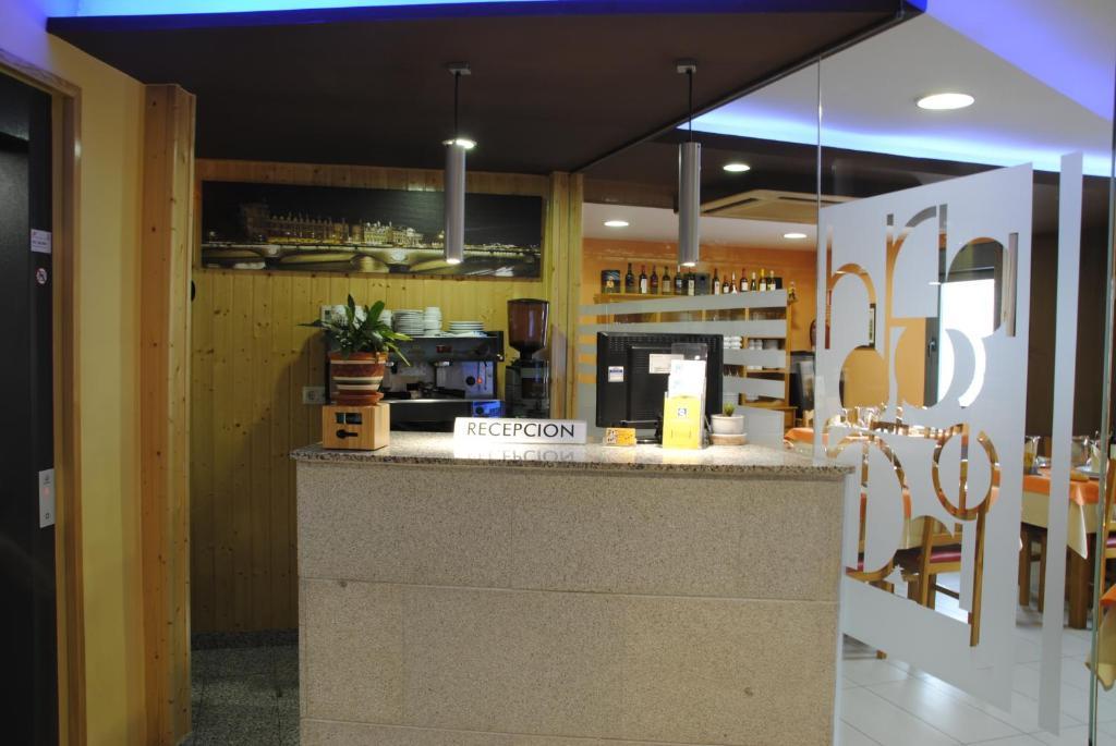 Hotel Alegria Banos De Montemayor Phòng bức ảnh