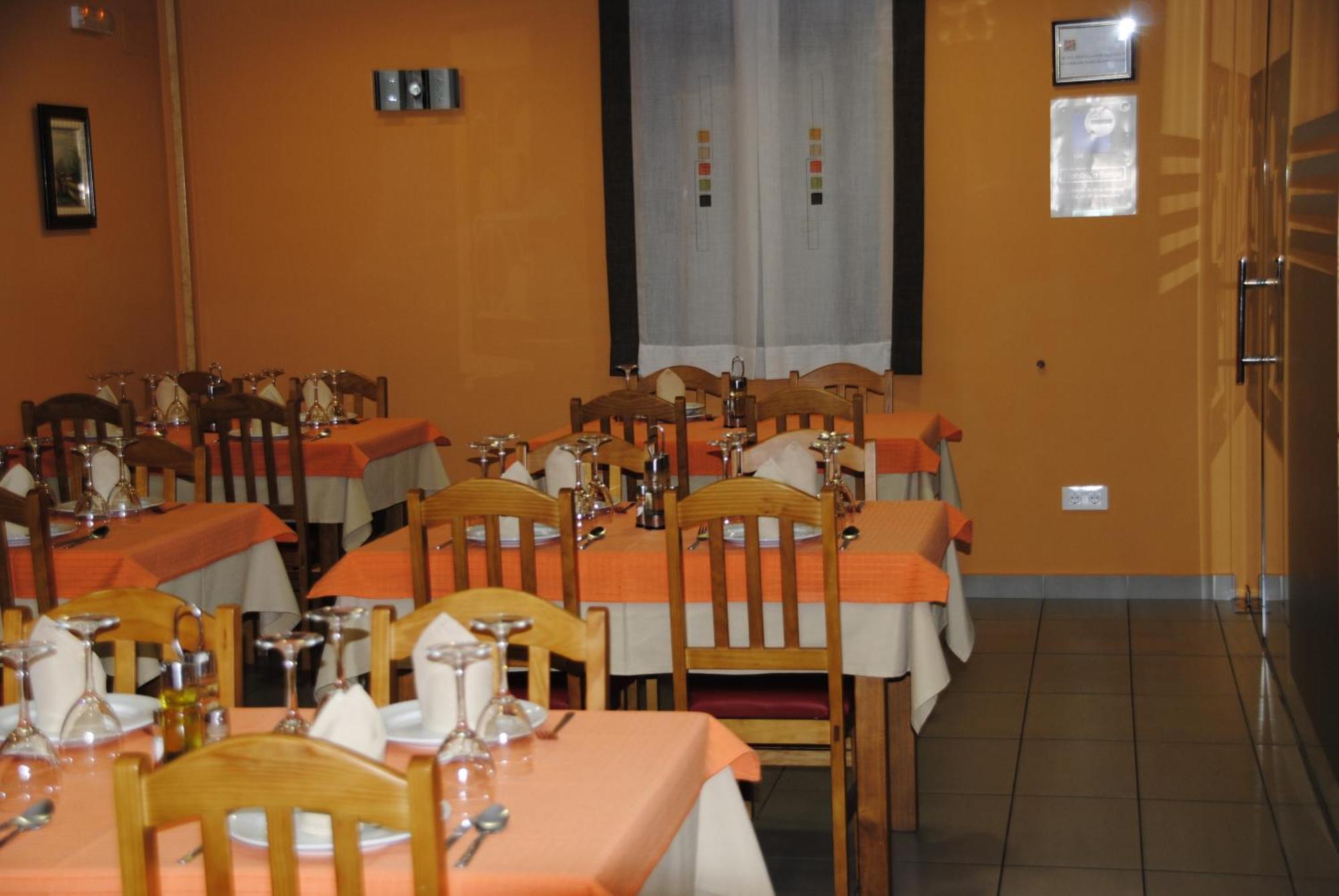 Hotel Alegria Banos De Montemayor Ngoại thất bức ảnh